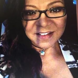 Meet your Posher, Ivannia